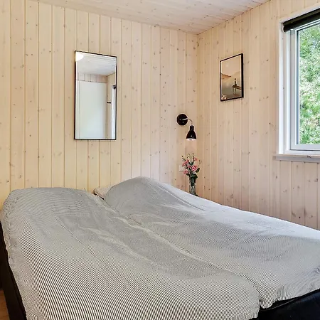 Chic Holiday Home in Hovedstaden near Sea Vejby